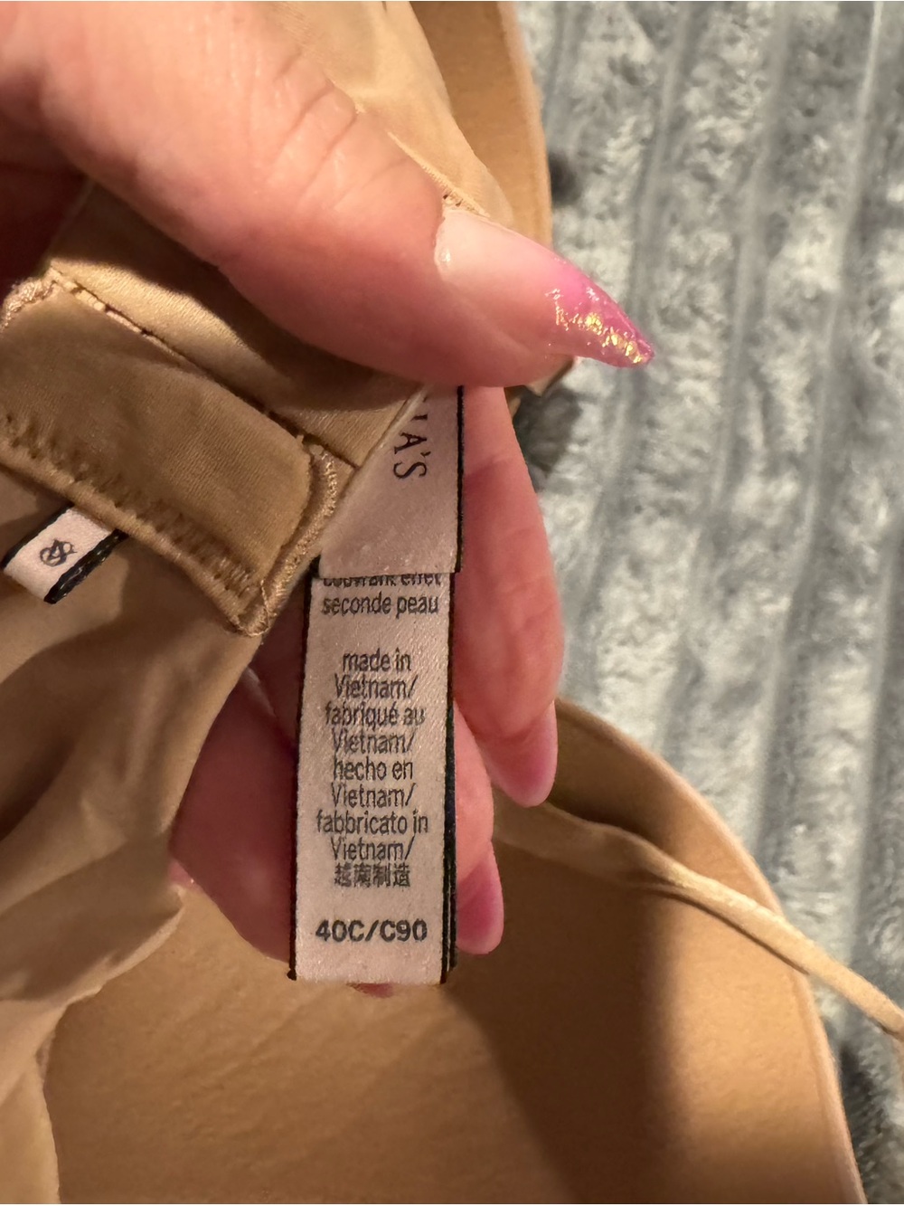 BUNDLE - 2x Victoria's Secret Push Up T-Shirt Bra in Nude - Picture 2 of 6